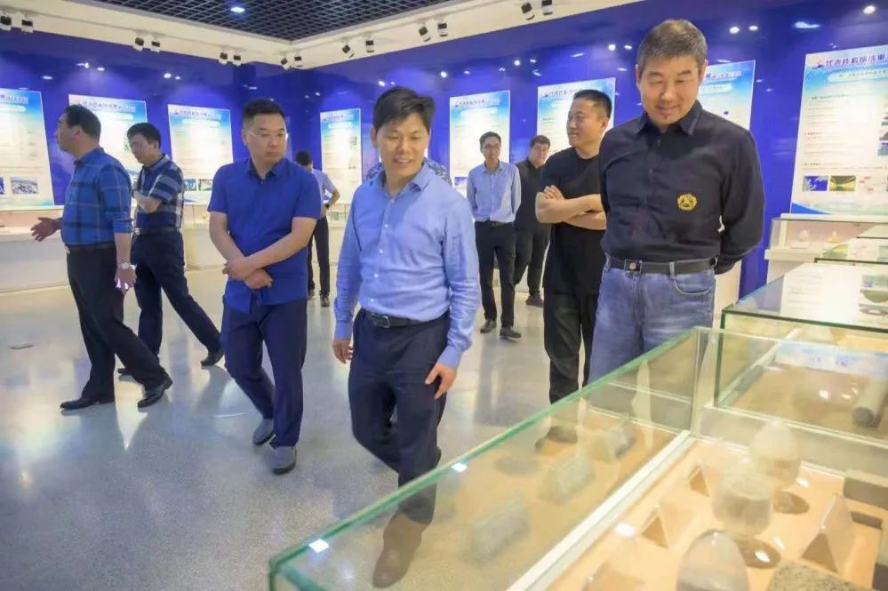 【学党史 办实事 解难题 促发展】京津科技谷-精品无码国产自产野外拍-国产欧美日本一区二区-777777777少妇流水视频-日本理论片午午伦夜理片2024-亚洲第一免费视频-麻豆久久五月综合-亚洲变态另类专区丝袜自拍-97天堂国产在线观看产业园领导赴企业走访调研(图2) 【学党史 办实事 解难题 促发展】京津科技谷-精品无码国产自产野外拍-国产欧美日本一区二区-777777777少妇流水视频-日本理论片午午伦夜理片2024-亚洲第一免费视频-麻豆久久五月综合-亚洲变态另类专区丝袜自拍-97天堂国产在线观看产业园领导赴企业走访调研(图2)