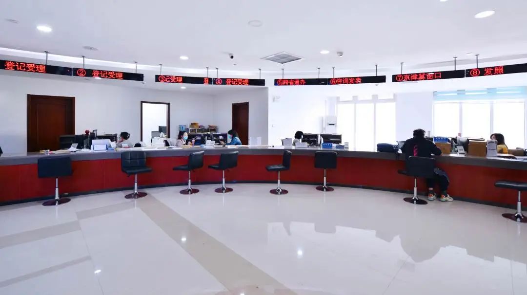 行政服务大厅2_副本.jpg