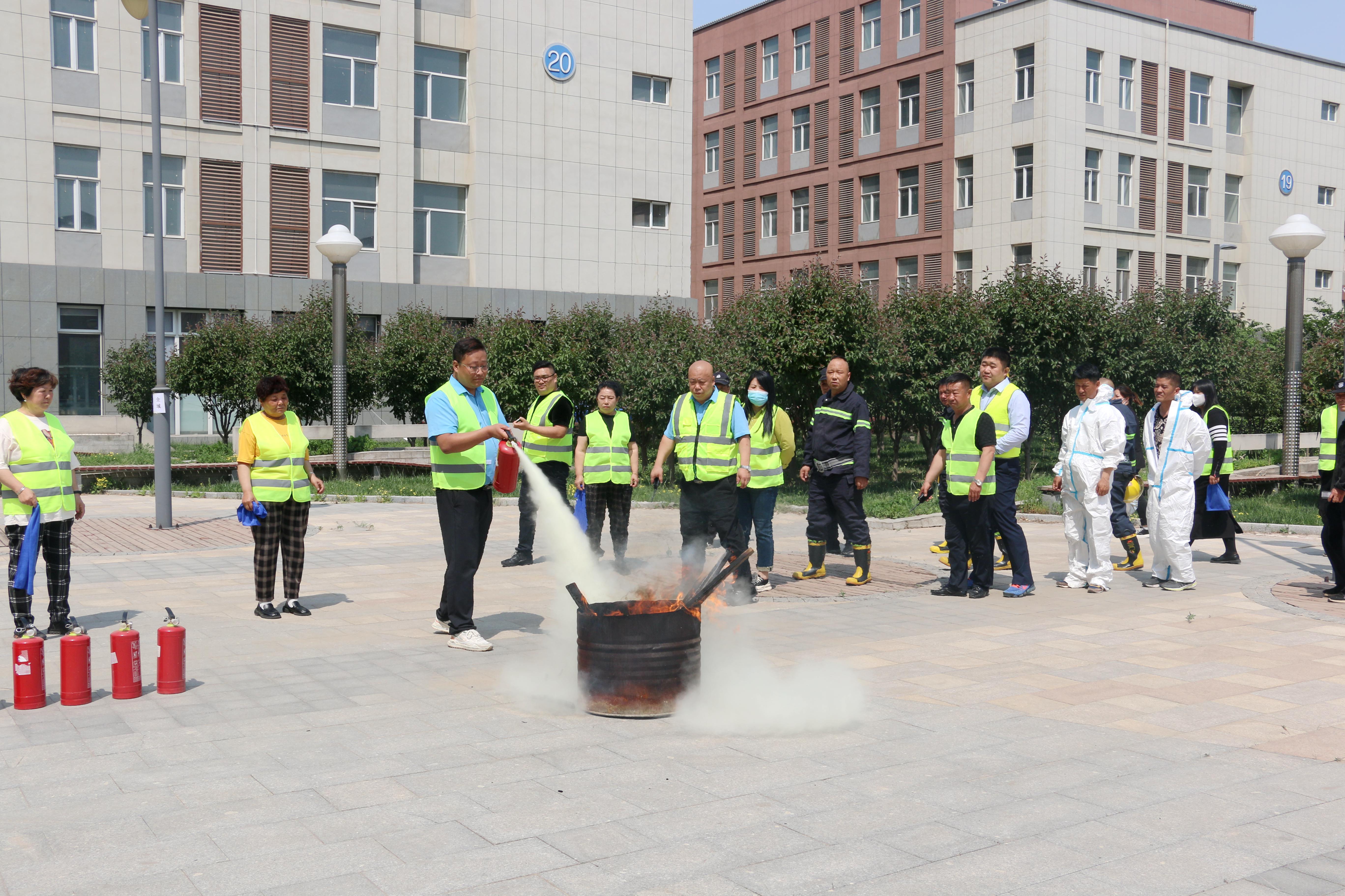 京津科技谷-精品无码国产自产野外拍-国产欧美日本一区二区-777777777少妇流水视频-日本理论片午午伦夜理片2024-亚洲第一免费视频-麻豆久久五月综合-亚洲变态另类专区丝袜自拍-97天堂国产在线观看产业园开展2023年上半年消防培训演练(图3) 京津科技谷-精品无码国产自产野外拍-国产欧美日本一区二区-777777777少妇流水视频-日本理论片午午伦夜理片2024-亚洲第一免费视频-麻豆久久五月综合-亚洲变态另类专区丝袜自拍-97天堂国产在线观看产业园开展2023年上半年消防培训演练(图3)