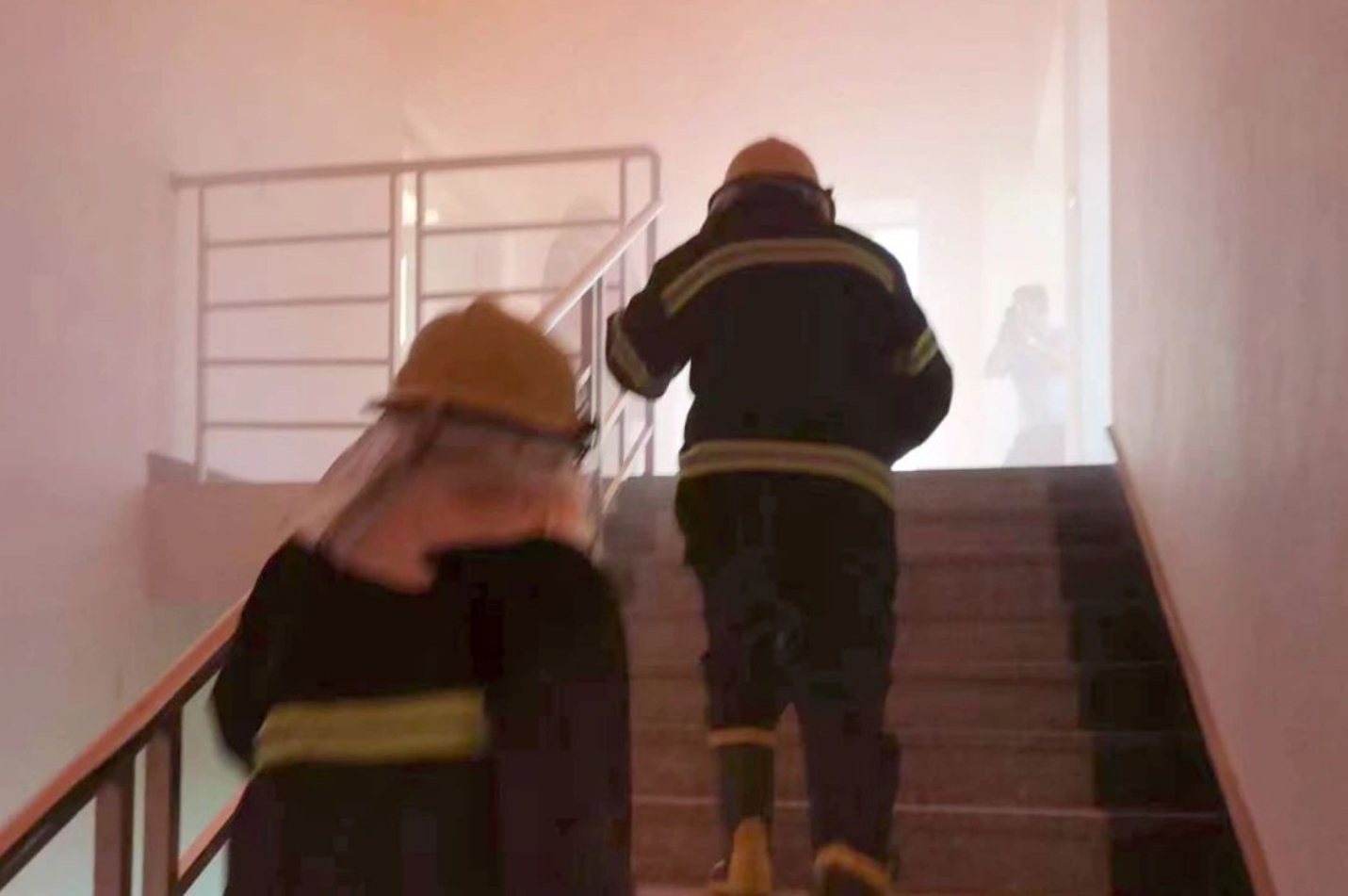 【安全生产月】“培训+演习”，京津科技谷-精品无码国产自产野外拍-国产欧美日本一区二区-777777777少妇流水视频-日本理论片午午伦夜理片2024-亚洲第一免费视频-麻豆久久五月综合-亚洲变态另类专区丝袜自拍-97天堂国产在线观看消防安全进行时！(图5)