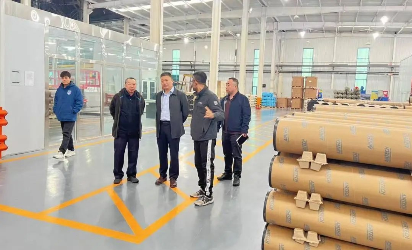 精准对接靠前服务|园区领导深入重点企业调研，推动营商环境跃升(图1)