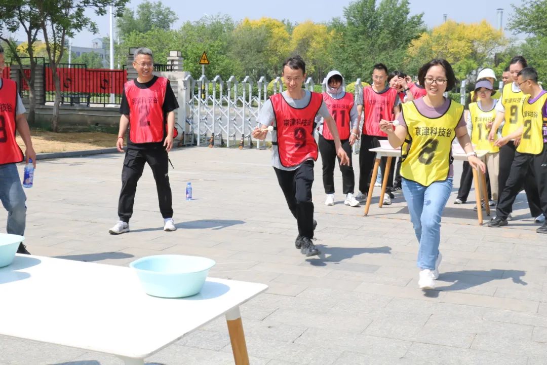 趣享运动，协进新程|这场趣味运动会嗨翻全场！(图16)