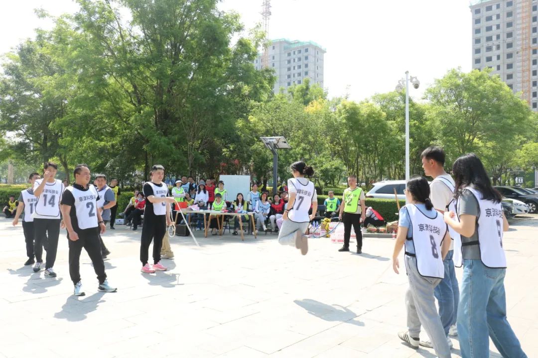 【党建领航促发展】趣享运动，协进新程|这场趣味运动会嗨翻全场(图16)